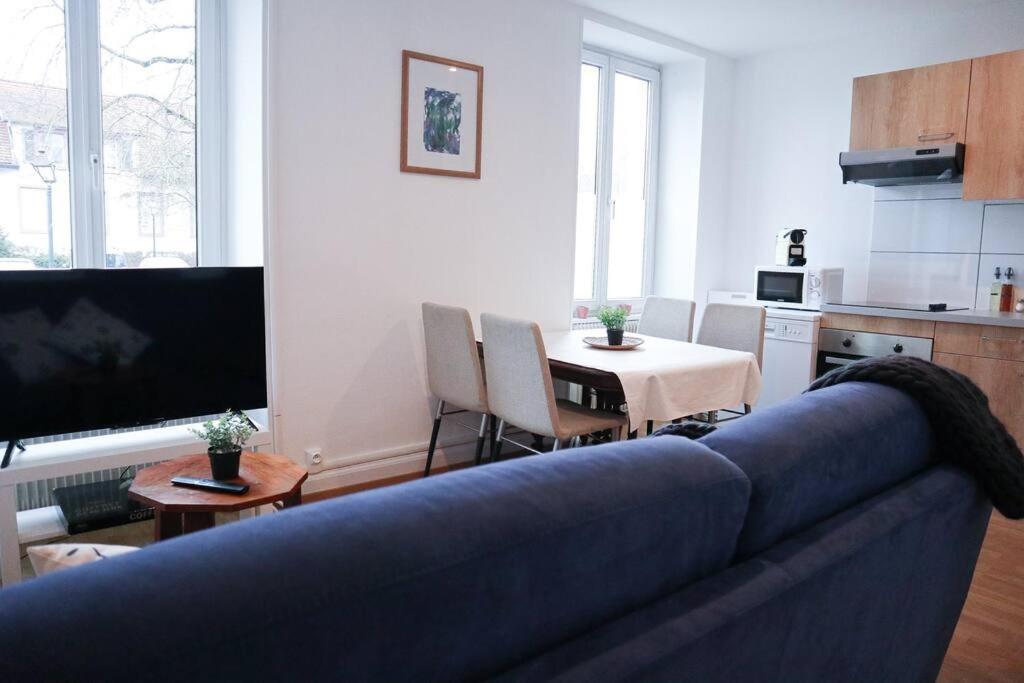 Appartement Entier, Proche Tram-Train Et Commodites, Parking Gratuit Mulhouse Exterior photo